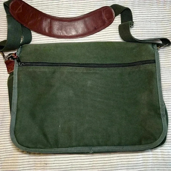 J.W. Hummel Co. Canvas / Leather Messenger bag - Picture 2 of 16